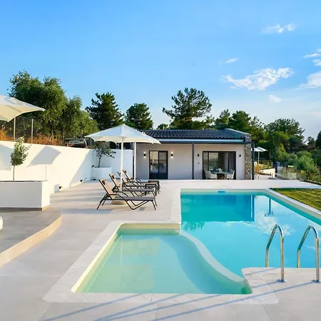 Videre Luxury *